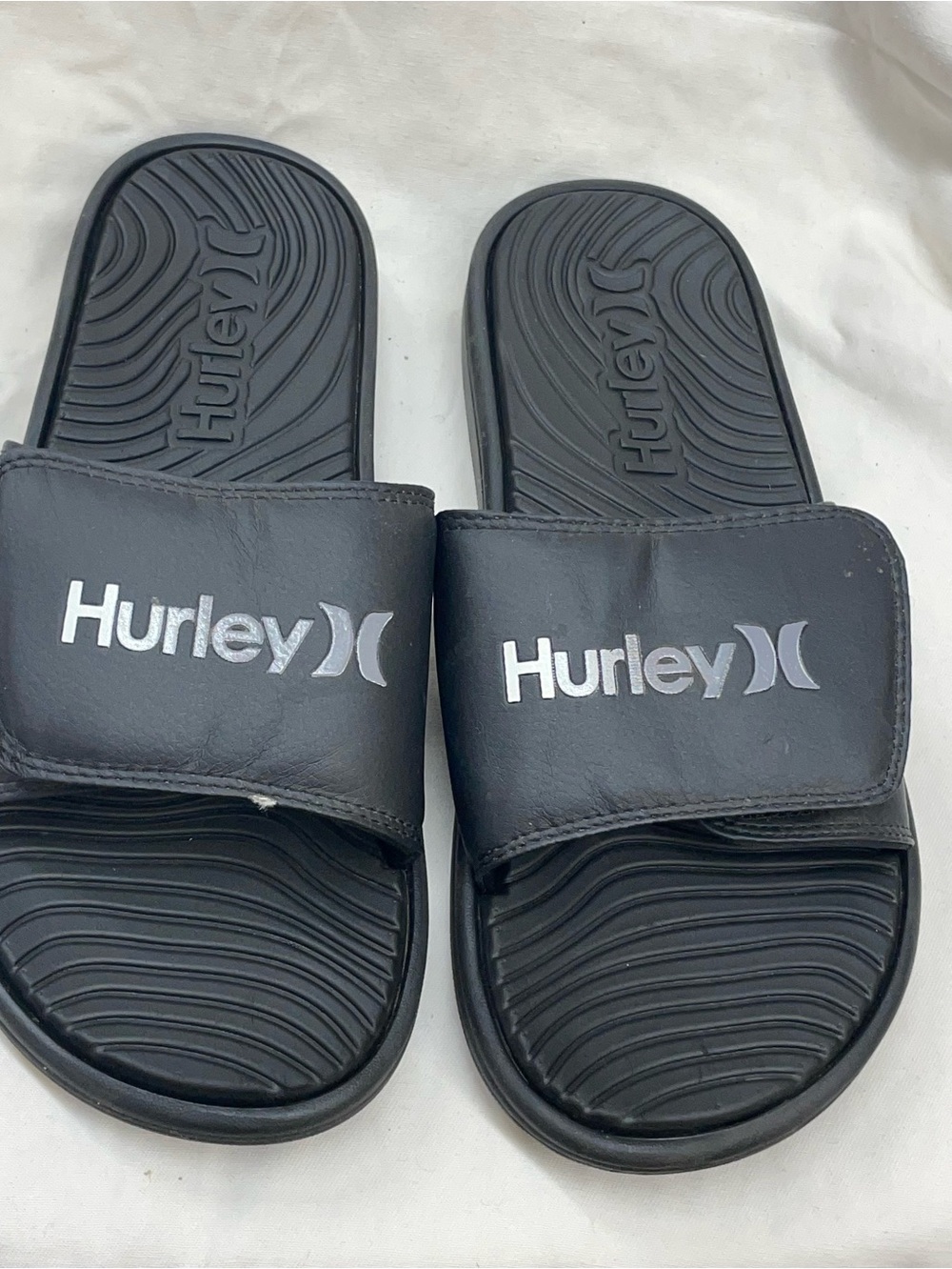 Hurley Black Slide Sandals with Silver Logo men sz 8